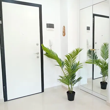 Apartment Casa Gioia & Parking Sanremo